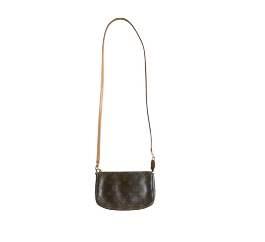 Louis Vuitton Pochette monogram